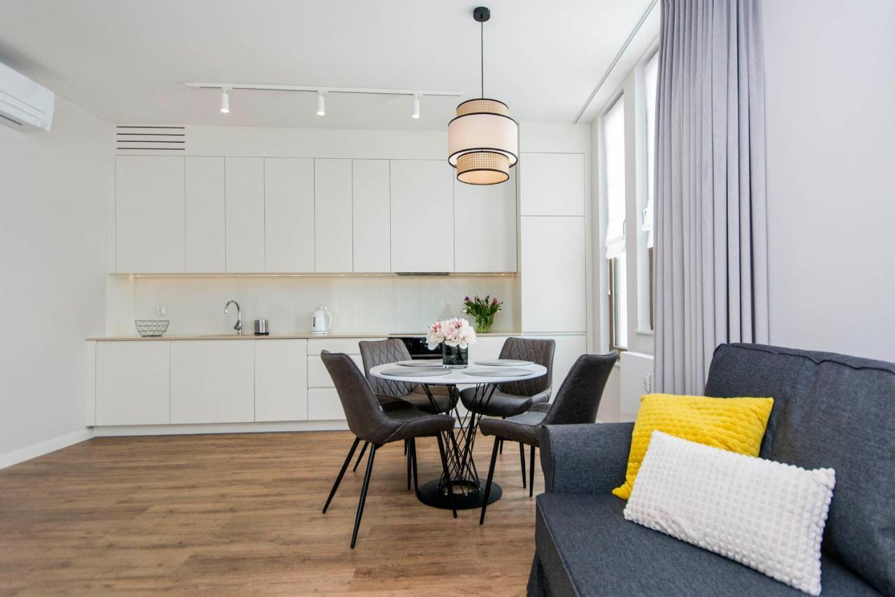 Yellow Rentyear Apartments Гданськ Екстер'єр фото